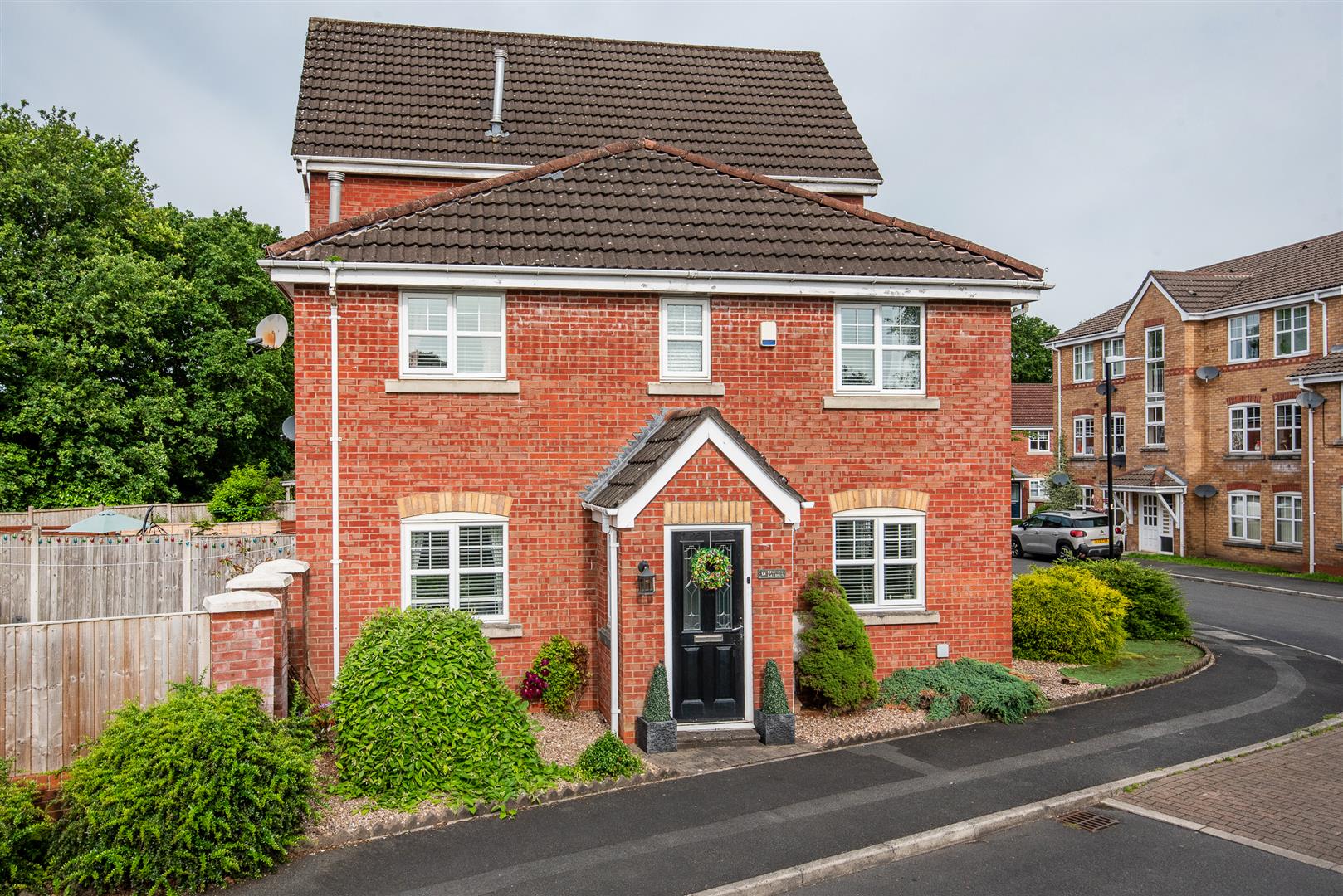 3 bed property in Regency Gardens, Chorley